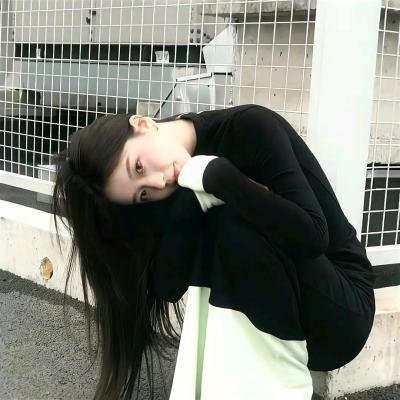 新闻女人
